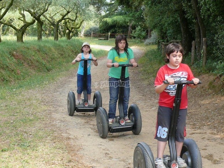 Segway para niños /tb_Ninos en un segway.jpg